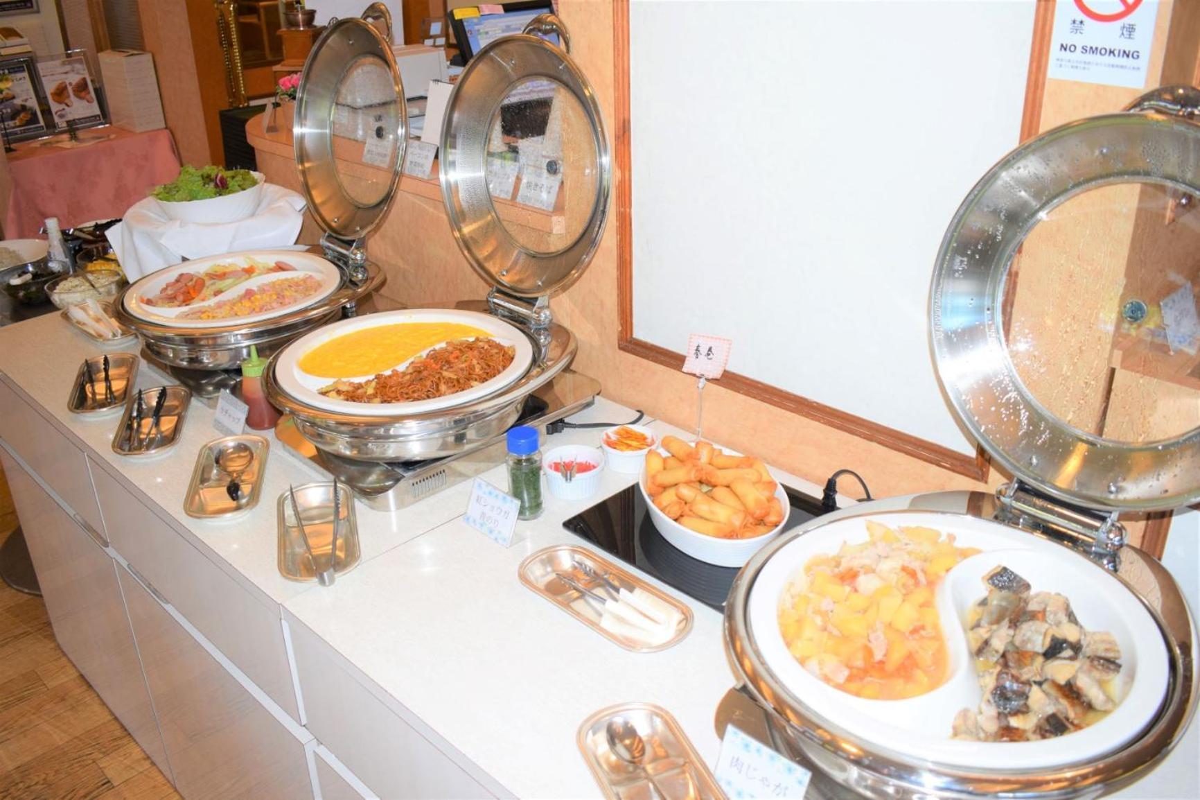 Grand Hotel Kanachu Hiratsuka Buitenkant foto