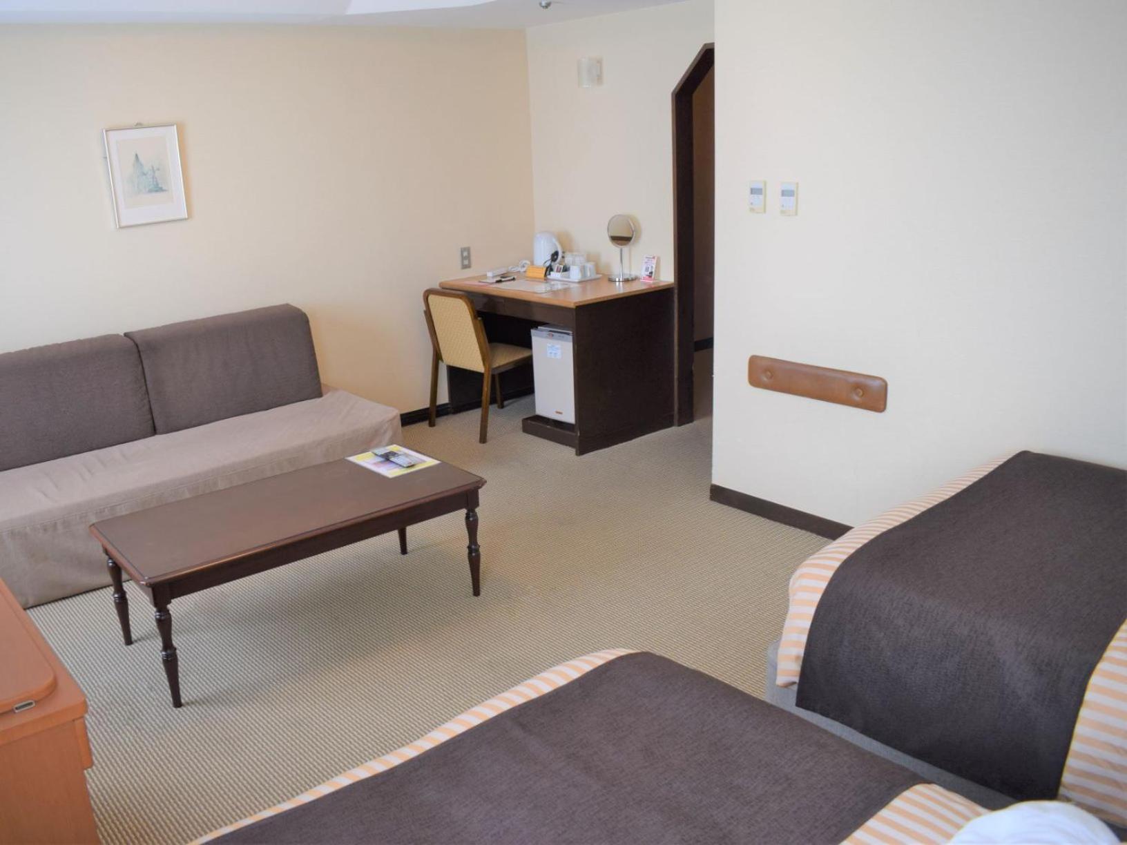 Grand Hotel Kanachu Hiratsuka Buitenkant foto