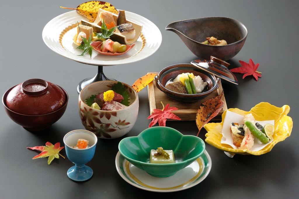 Grand Hotel Kanachu Hiratsuka Buitenkant foto